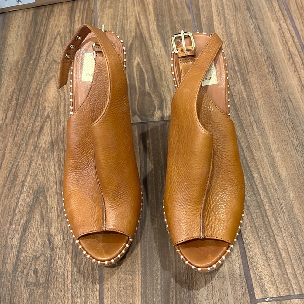 Leather wedges